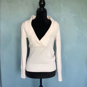 Banana Republic Sweater Cream Color